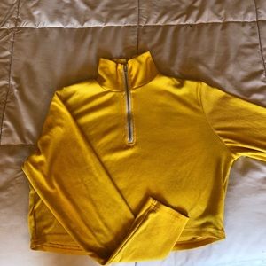 Yellow turtle neck crop